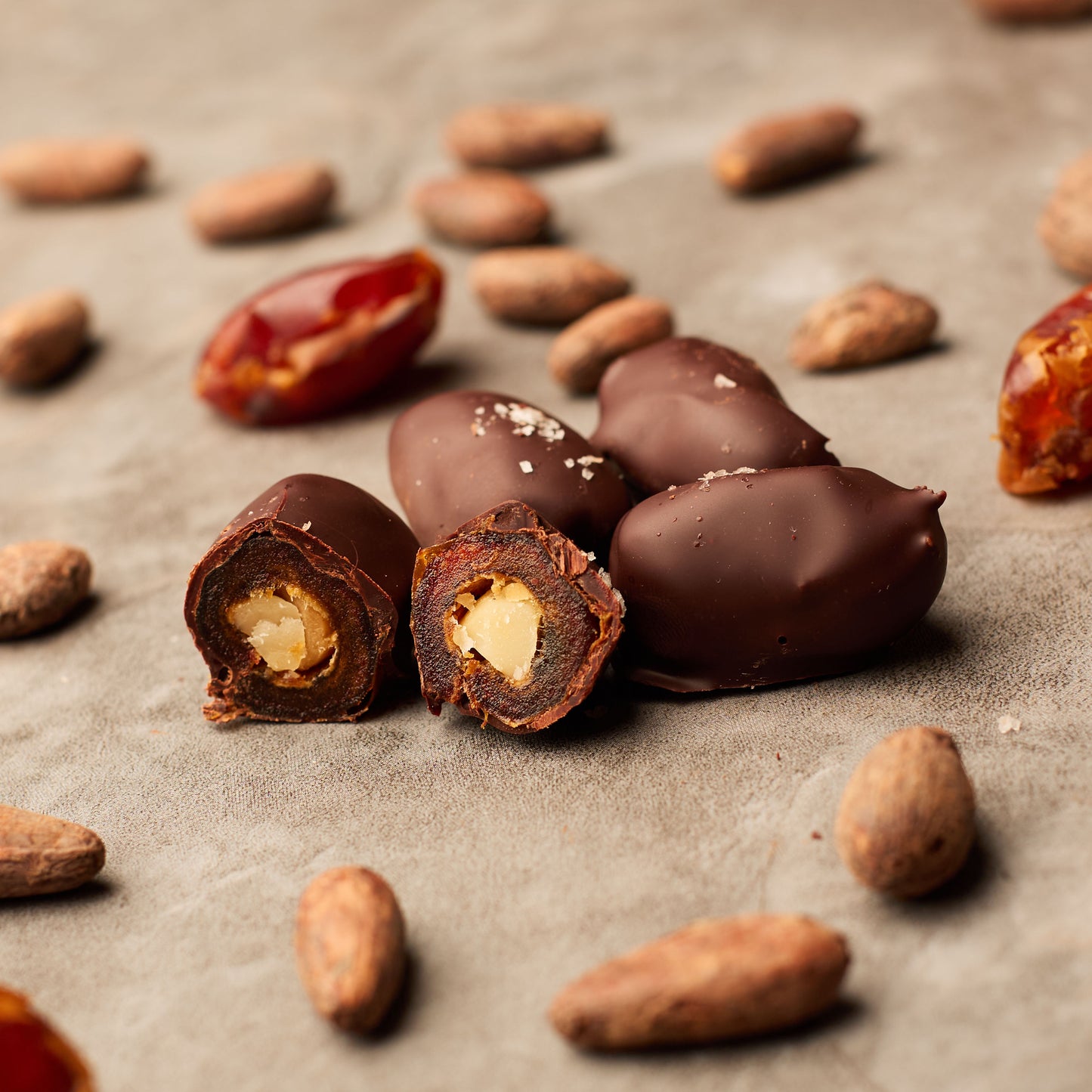 100% Chocolate Dates Filled With Macadamia